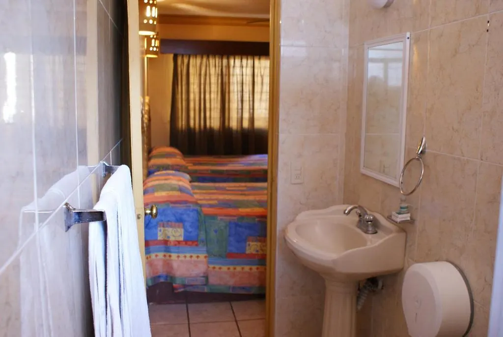 Hotel Palace De La Victoria Zapopan 3*,