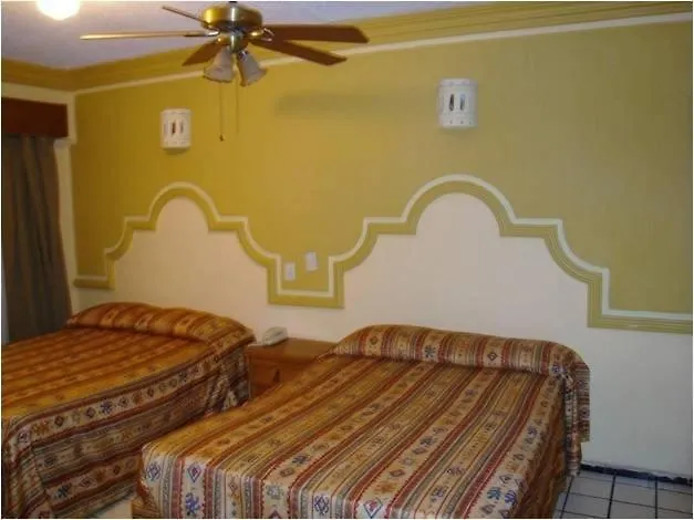 Hotel Palace De La Victoria Zapopan 3*,